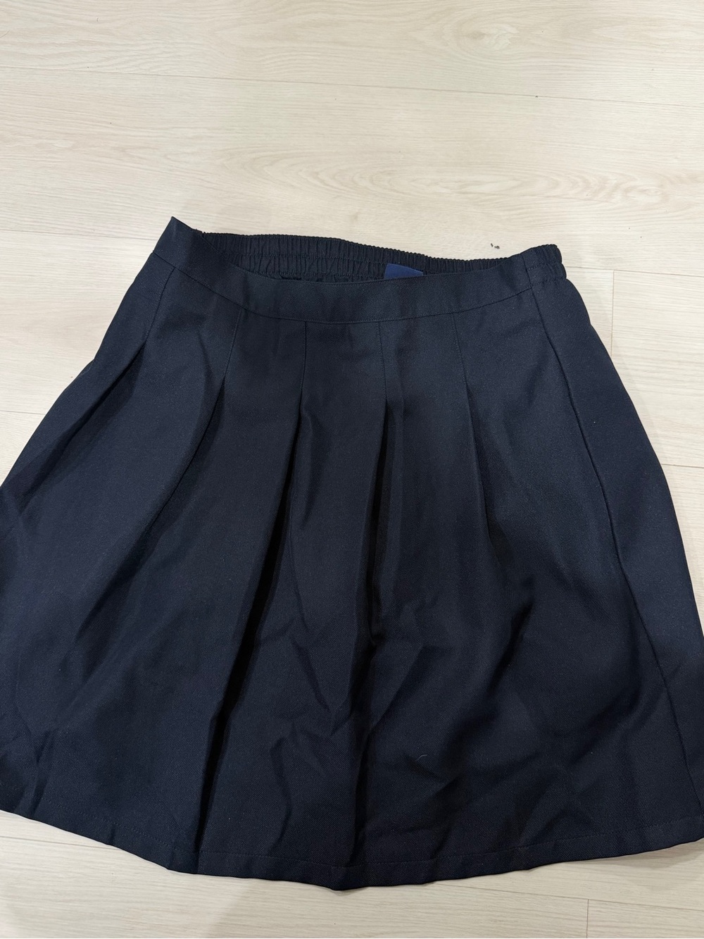 Izod uniform skort